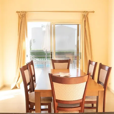 Coralia Dreams - Coral Bay Villa Paphos